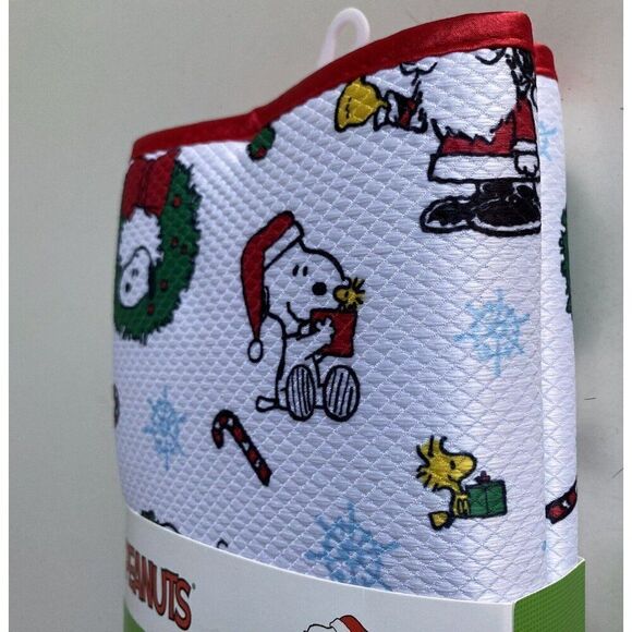 2 Pack Peanuts SNOOPY CHRISTMAS Dish Drying Mats 16 X 18” Wreath Dog House NEW - Picture 11 of 11